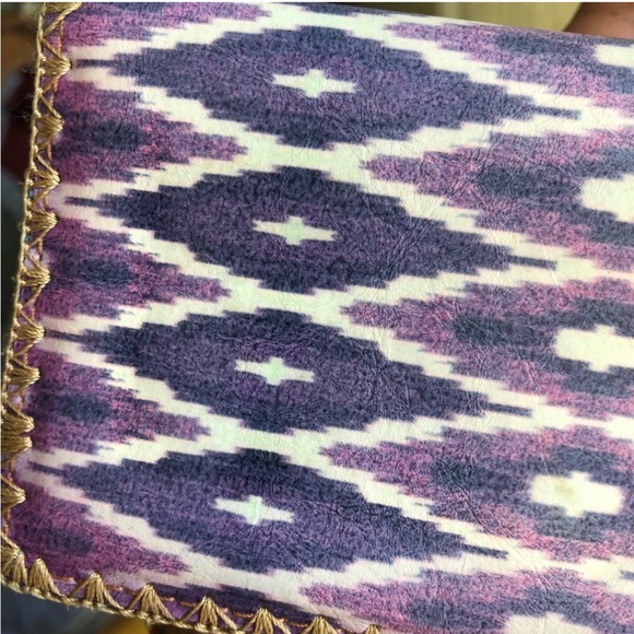 Mlavi Boho purple Ikat print vegan wallet - Picture 13 of 13
